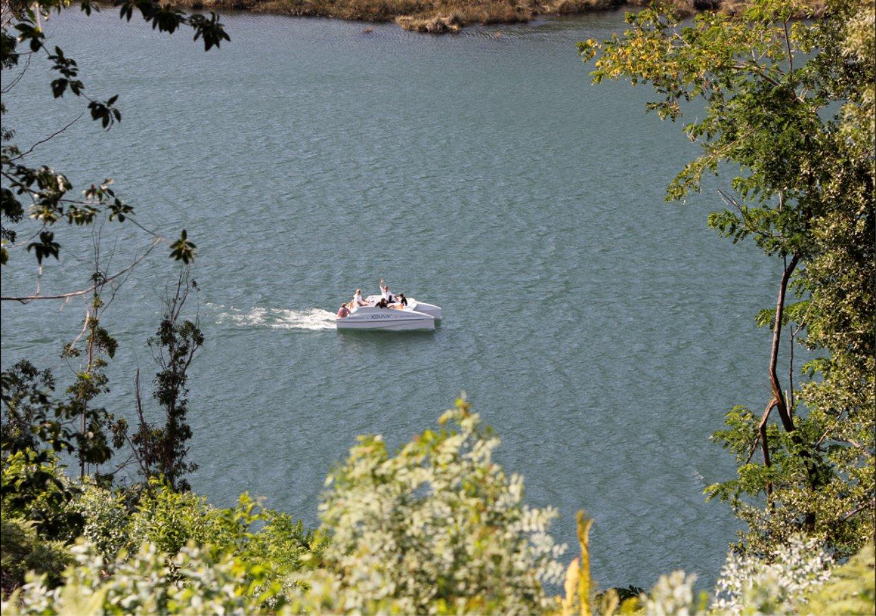 Xouva sailing in Fragas do Eume natural park